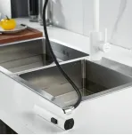 Смеситель для кухни с выдвижным изливом Shevanik S263C