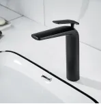 Смеситель для умывальника Rose R3911H