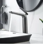 Смеситель для умывальника Rose R3911T